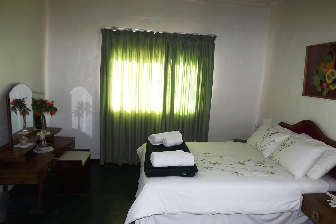 Verbe Farm Accommodation Kamieskroon Exterior photo